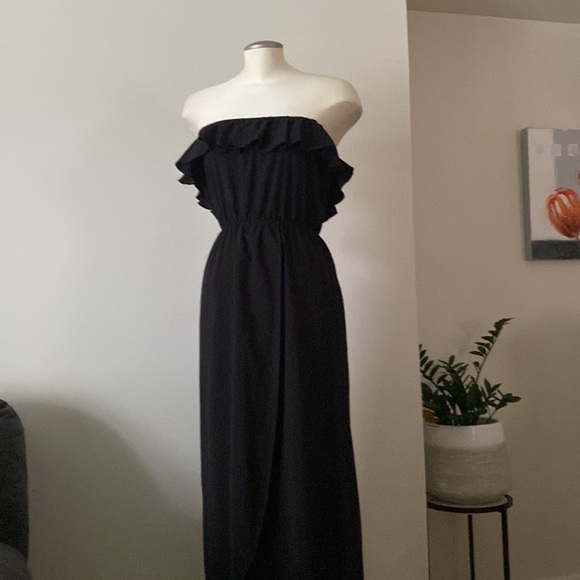 Long strapless dress 🎓 - Picture 1 of 10